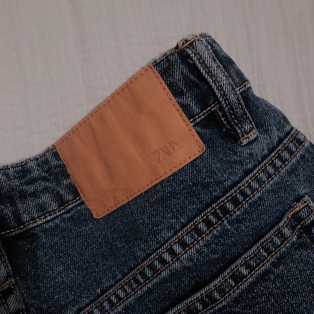 Zara Medium-Wash Mom Jean Cutoff Shorts